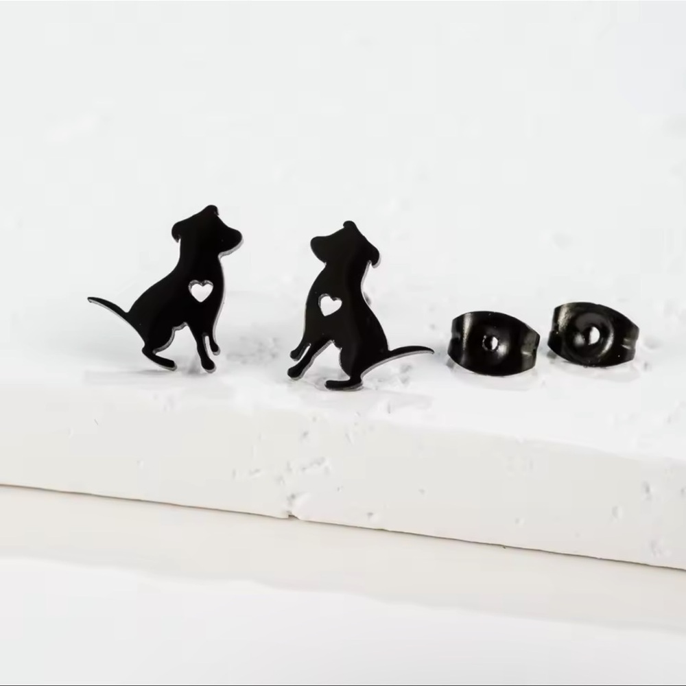 DOG LOVER BLACK Stainless Steel Stud Earrings with Gift Bag